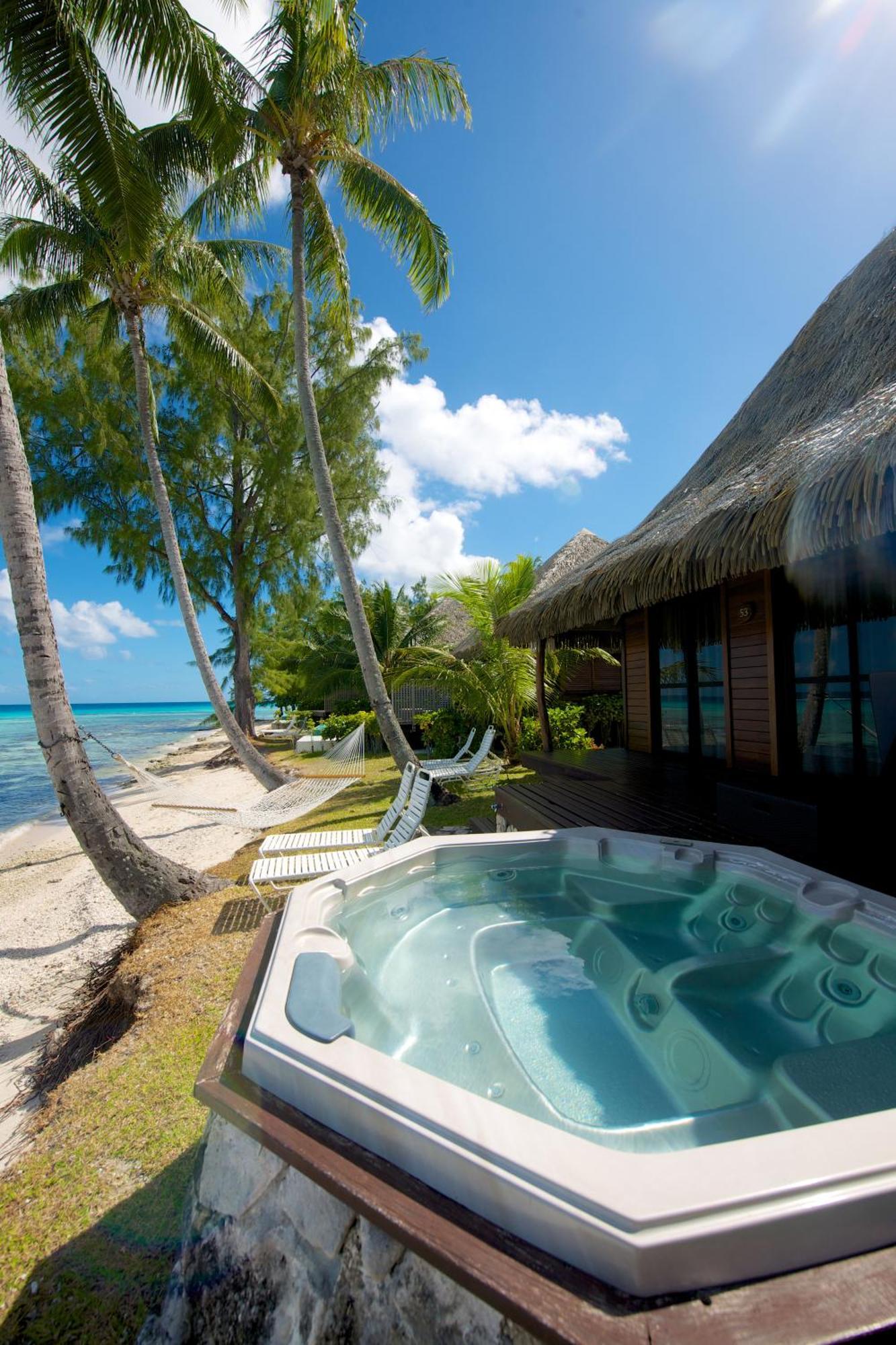 Hotel Kia Ora Resort & Spa Avatoru Exterior photo
