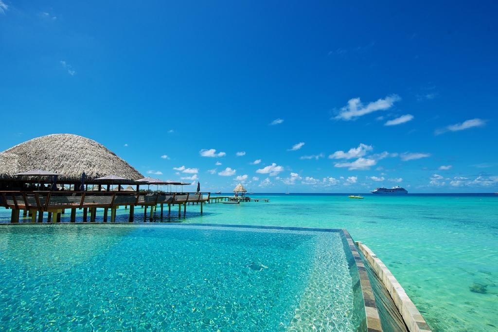 Hotel Kia Ora Resort & Spa Avatoru Exterior photo